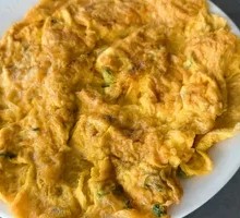 Pan-fried Egg with Greens