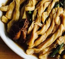 Steamed Dumpling Rolls