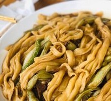 Pork Rib and Green Bean Rolls