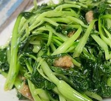 Fried Pork Crumbs with Mustard Greens