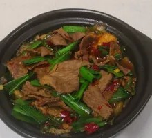 Braised Beef in Clay Pot