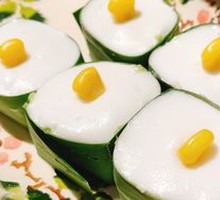 Coconut Milk Leaf Cake