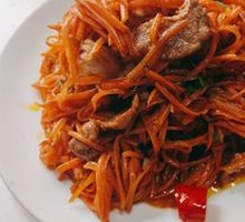 Stir-fried Carrot with Meat