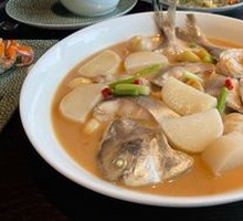 Braised Spanish Mackerel with Rice Cake