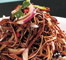 Stir-fried Black Tofu Skin Salad