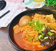 Spicy Egg Snail Noodles