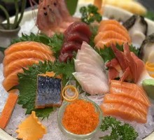 Assorted Sashimi Platter