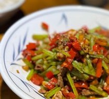 Stir-fried Tender Beef