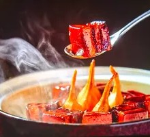 Braised Pork with Water Chestnuts