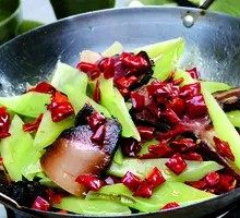 Spicy Sichuan-style腊肉 with Bitter Melon
