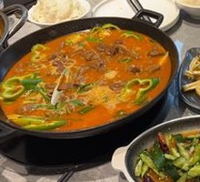 Stinky Tofu and Intestine Hot Pot