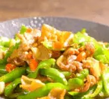 Spicy Hunan-style Pork with Chili
