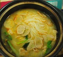 Shrimp Dumpling Rice Noodles