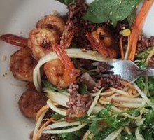 Thai Shrimp Bowl with Spicy Lime Water
