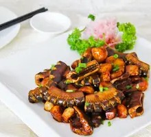 Braised Yellow Eel with Preserved Pork