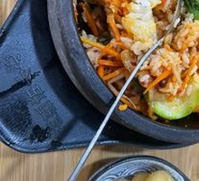 Spicy Kimchi and Pork Belly Stone Pot Rice