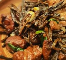 Braised Pork with Dried Beans