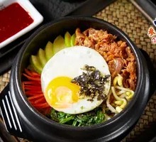 Grilled Beef Stone Pot Rice