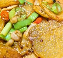 Spicy Potatoes in Dry Pot