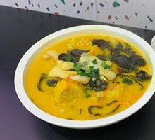 Bird's Nest Mushroom Fish Soup