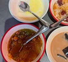 Tremella, Red Date, and Pear Soup