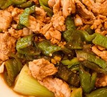 Stir-Fried Pork with Noodles