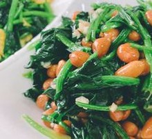 Pine Nut Spinach