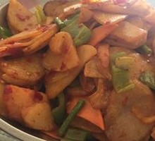 Spicy Potatoes in Dry Pot