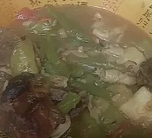 Chicken Stewed with Mushrooms