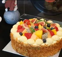 Fruit Cream Cake