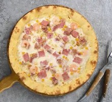 Snowflake Ham and Prawn Pizza