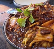 Braised Beef with Napa Cabbage in Old Soup