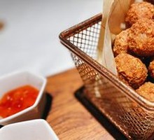 Kung Fu Crispy Meatballs