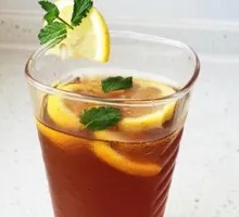 Handcrafted Sri Lankan Lemon Tea