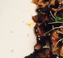 Jiajing Black-Boned Chicken Feet