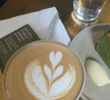 Yuzu Matcha Basque Cheesecake