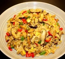 Dry Mushroom and Mushroom Shrimp Stir-Fried Rice