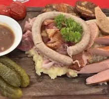 Grilled Sausage Platter