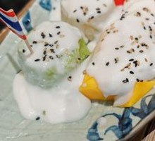 Mango Coconut Sticky Rice