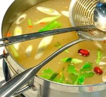 Ginseng Beef Bone Clear Soup Pot