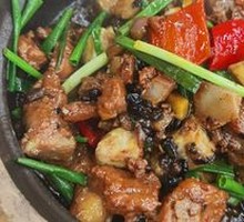 Taro-Flavored Fermented Black Bean Pork Ribs