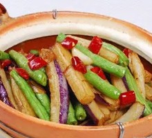 Eggplant and Green Beans Stir-fry