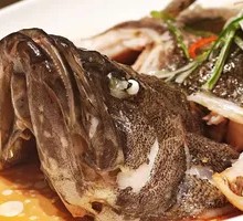 Stewed Rock Grouper with Chicken Mushroom
