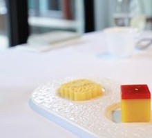 Snow-Cold Red Date Mung Bean Cake