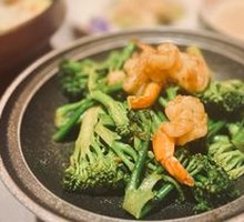 石烹虾仁西兰花