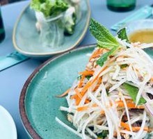 Green Papaya Beef Salad