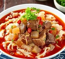 Braised Pork with Knife-Cut Noodles