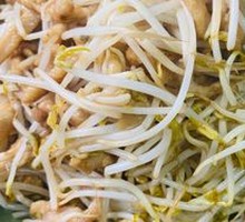 Stir-fried Pork Slices with Bean Sprouts