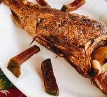 Crispy Fish in Clay Pot