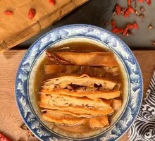Bean Curd Rolls with Pork